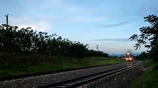 Ferrocarriles de Cuba Tren No Ex20 Santiago  Habana pasando por Dos Caminos [upl. by Oznarol508]