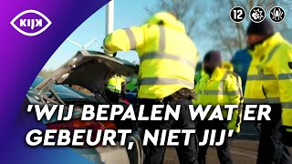 Internationale grenscontrole BETRAPT illegaal SPOOKVOERTUIG  De Wereld van de Marechaussee  KIJK [upl. by Lathan]