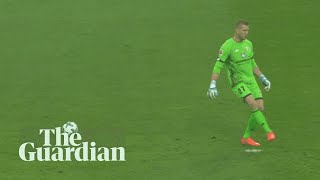 Mainz goalkeeper takes his eye off the ball attempting to play a pass [upl. by Eilatan]