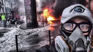 DANS LA GUERRE DES GILETS AUX CHAMPS ÉLYSÉES [upl. by Inatsed]