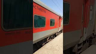 Howrah Mumbai Duronto Express [upl. by Kenlee826]