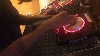 Numark mixtrack pro 3 scratch practice serato [upl. by Kaitlynn469]