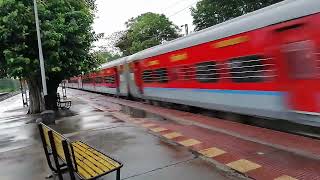 22877 Howrah to Ernakulam Ernakulam Antyodaya Express skip Belda Railway station [upl. by Yarak]