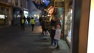 Les Illuminés spectacle de rue [upl. by Eadwine739]