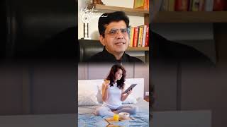 बिस्तर पर बैठ कर खाना खाने वाले हो जायें सावधान l Learn Astrology with Yogesh Sharma happylifeastro [upl. by Nywra]