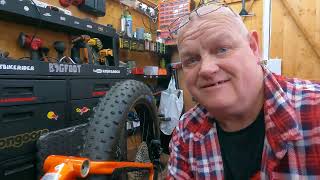 Kona wo Race Face Ride Fat Bike Crank Armset removal [upl. by Mayes]