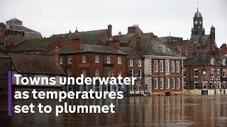 UK flooding towns underwater as temperatures set to plummet [upl. by Rairb]