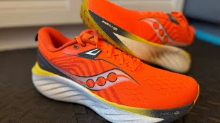 Saucony Triumph 22  UNBOXING [upl. by Rosella]