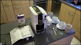 Tchibo Saeco Cafissimo LATTE Kapselmaschine  mit Milchkaraffe [upl. by Drislane927]