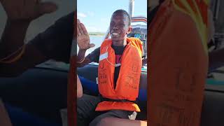 King Monada with Peulwane inside the boat monada peulwane [upl. by Arima]