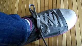 How to Quickly and Easily Learn to Tie Shoes [upl. by Nnylarej]