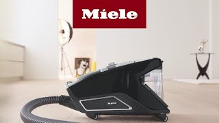 Einfache Bedienung  der Miele Blizzard CX1  Miele [upl. by Akemaj]