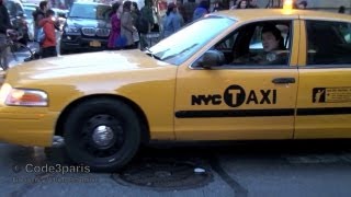 NYPD Undercover Police Taxi Responding Lights and Siren [upl. by Tilden]