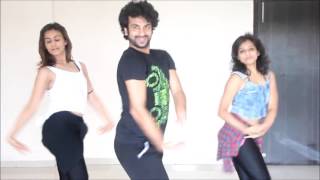 Aa jaane jaa Bollywood Dance For Beginners by Devesh Mirchandani [upl. by Notsecnirp]