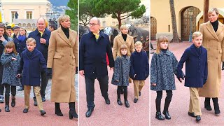 Charlene de Monaco et Albert  Moments exclusifs avec leurs enfants à lOpen Air Circus [upl. by Meldoh549]