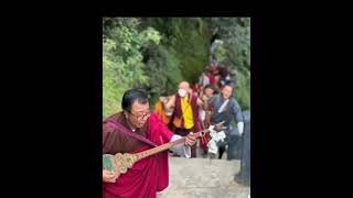 FAMOUS BHUTANES SINGER OFFER SONG TO DJKR  DZONGSAR JAMYANG KHYENTSE RINPOCHE [upl. by Assirehs244]