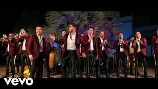 La Arrolladora Banda El Limón De René Camacho  Aquí Hay Para Llevar [upl. by Erland469]