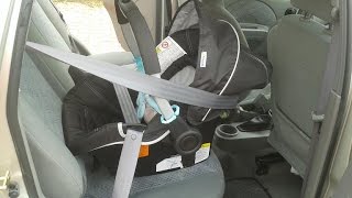 Tutorial Maxi Cosi einbau  Kindersitz anschnallen  Babyschale im Auto befestigen [upl. by Llecram591]