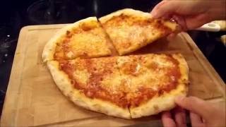 Pizza bagt i ovn på bagestål på 45 minut [upl. by Hickie146]