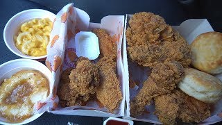 How to Properly enjoy POPEYES FRIED CHICKEN [upl. by Eeruhs]