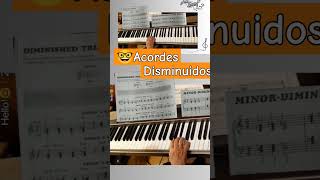 🎹De acordes menores a😯Disminuidos piano clasesdepiano pianotutorial [upl. by Inman]