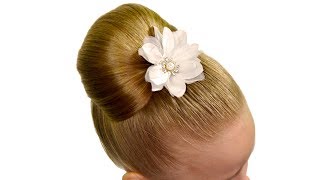 VERY SIMPLE RETRO HAIRDO  3 MIN VINTAGE BIG BUN  2020 Hairstyles by LittleGirlHair [upl. by Ivie484]