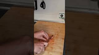 Come fare la PASTA SALMONE e ZAFFERANO in 5 minuti ricetta ricettafacile [upl. by Lanni364]