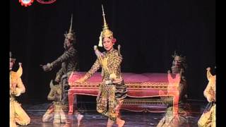 PanjiInao  Khmer Classical Dance  Yarann Chasing a Peacock Cambodia [upl. by Evelyn]