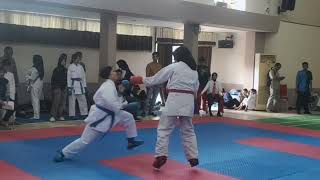 Full Mona Alysia Berlaga pada Babak I Kumite 47 Kg Kadet Putri Kejuaraan Karate Luhak Nan Tuo 2024 [upl. by Saidee]