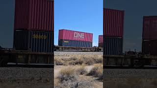 Horn show from Union Pacific train arizona train railway [upl. by Garner]