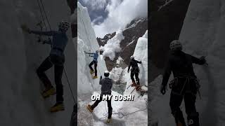 Climbers face sudden avalanche 😳🫣  🎥 BVIRAL  redddlong [upl. by Ring]