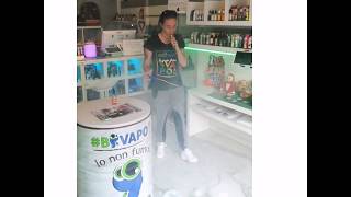 LA REGINA DELLO SVAPO  BSVAPO  BRUCALISVAPO STORE [upl. by Mackenzie460]