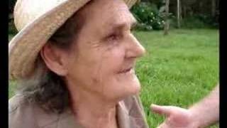 A NONNA QUE SÓ FALA ITALIANO DIALETO VENETO NO BRASIL [upl. by Alleber]