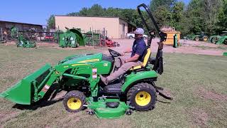 How to remove and Install an AutoConnect deck on a John Deere 1 Series Tractor [upl. by Nomolas943]