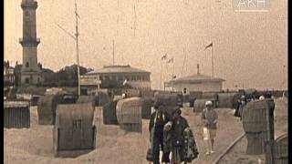 Karl Hoeffkes  Sommerurlaub Warnemünde 1931 M1078 [upl. by Idell]