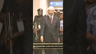 Dr zakir naik royal entry in Nigeria [upl. by Hartnett]