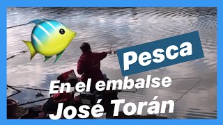 Pesca en el embalse José Torán [upl. by Hsak]