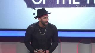 FELT GAY CRINGE MOMENT Yousef Erakat Wins Entertainer of the Year  Streamy Awards 2016 [upl. by Schacker]