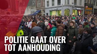 TERUGKIJKEN verboden demonstratie op de Dam [upl. by Nelad]