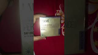 Lakme 😲❤️perfect radiance day cream Hindi reviewlakme shorts [upl. by Kathy294]