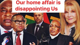 We don’t want Zimbabwe here in South Africa Our home affairs is backing them to stay until 2025 [upl. by Nnewg308]