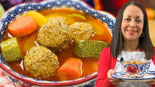 CALDO de ALBONDIGAS JUGOSAS y BLANDITAS  ALBONDIGAS en CALDILLO [upl. by Haynor637]