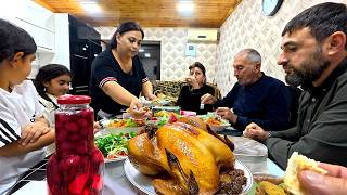 Bu Gün Samirin Xalası Bizə Qonaq gəldi  Kənd toyuğu və Ət qovurması Bişirdik [upl. by Yrailih]