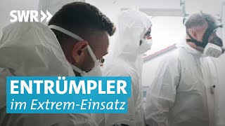 Entrümpler kämpfen sich durch vermüllte Messie Wohnung [upl. by Hgierb]