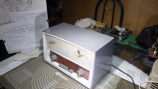 Reparacion restauracion de radio a Valvulas Iberia FB 1063 FM AM Parte 1 [upl. by Medorra880]