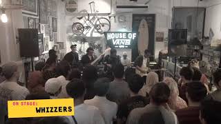 Whizzers  Kronologi Cinta Dusta Live at Vans Musician Wanted 2018 [upl. by Annoyik437]