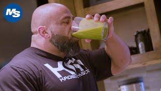 Juicing with Pro Bodybuilders  Fouad Abiads Morning Juice [upl. by Mullane]