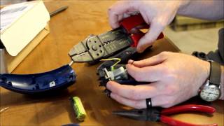 How to change the rechargeable batteries in an electric shaver [upl. by Thurmann]