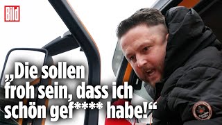 „Letzte Generation“ Autofahrer stinksauer weil KlimaAktivisten Verkehr blockieren  Berlin [upl. by Adaner]