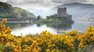 Castles of Scotland  Castillos de Escocia [upl. by Ahcatan76]